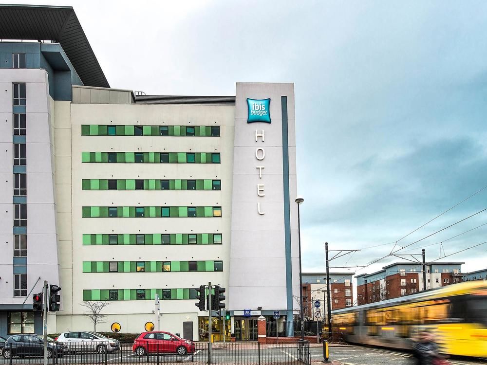 ibis budget Manchester Salford Quays image 1